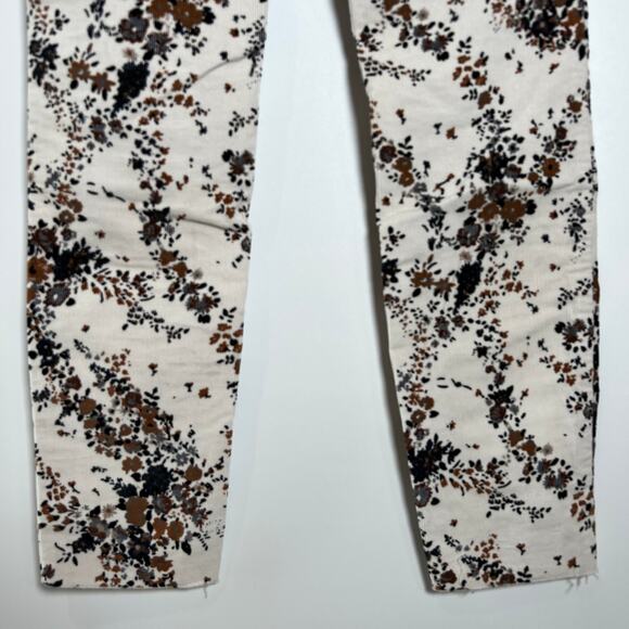 Free People High-Rise Printed Corduroy Pants SIZE 26 White Floral Trousers - Picture 11 of 11